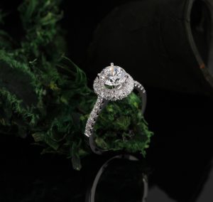 modern white gold round halo round diamond center engagement ring